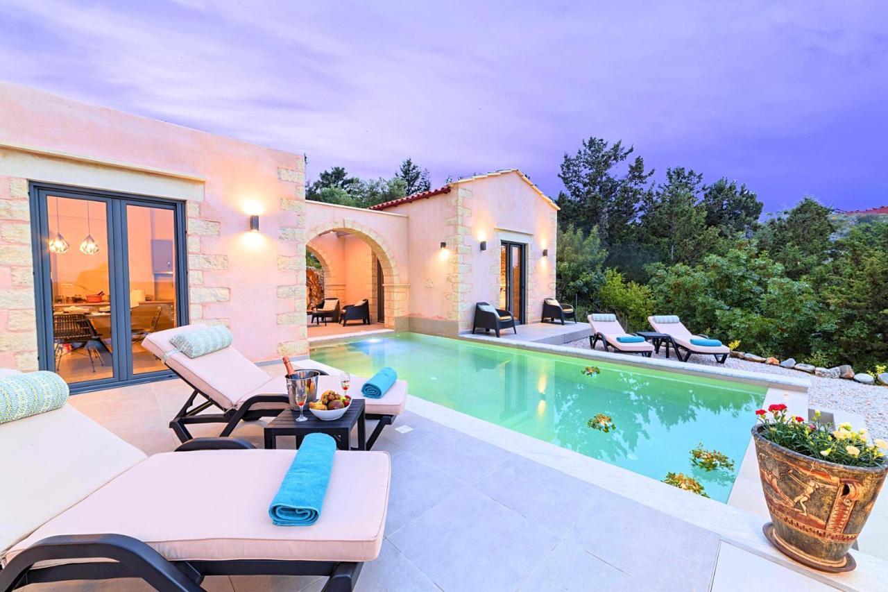 Villa Vardis Heated Pool Vryses المظهر الخارجي الصورة